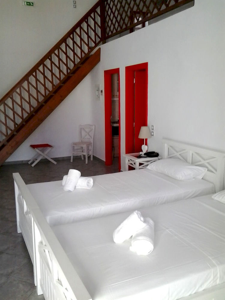 Aparthotel Viva Mare Foinikounta Finikounda Zewnętrze zdjęcie